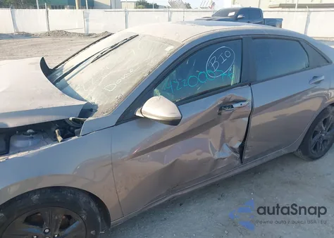 2022 Hyundai Elantra Sel z USA, uszkodzony, nr VIN KMHLS4AG4NU321707